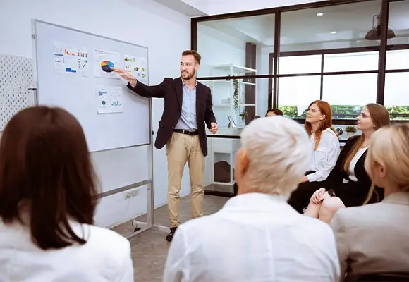 Discover & Strategize Creative Web Design Process: Discover & Strategize in Thunder Bay by Kinex Media